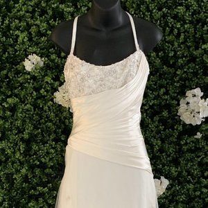 Sophia Tolli Y21156 Size 06 Ivory Satin Sheath